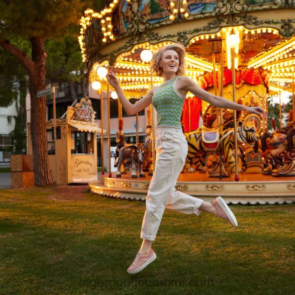 naiset Legero iloitse punastuva ruusu 26FL693